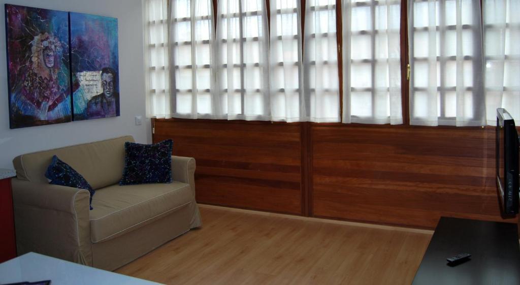 Apartamentos Plaza Mayor Llanes Ruang foto