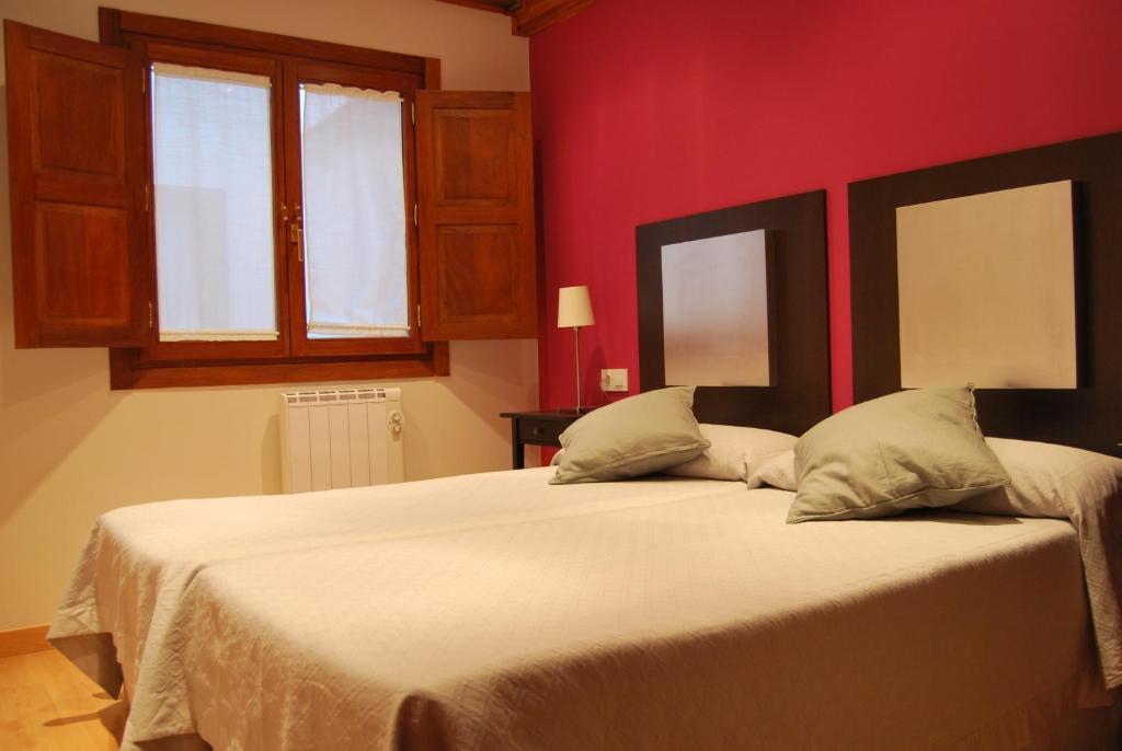 Apartamentos Plaza Mayor Llanes Ruang foto