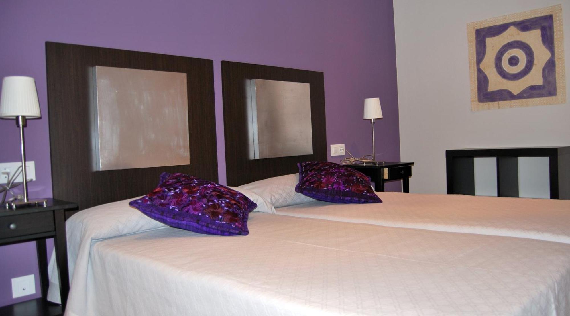 Apartamentos Plaza Mayor Llanes Bagian luar foto